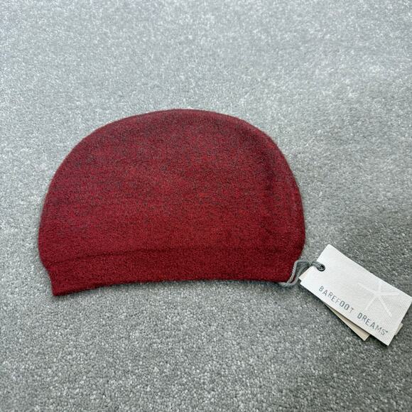 Barefoot Dreams NWT Cozy Chic Lite Confetti Beanie Hat Crimson Rosewood Red - Picture 3 of 10